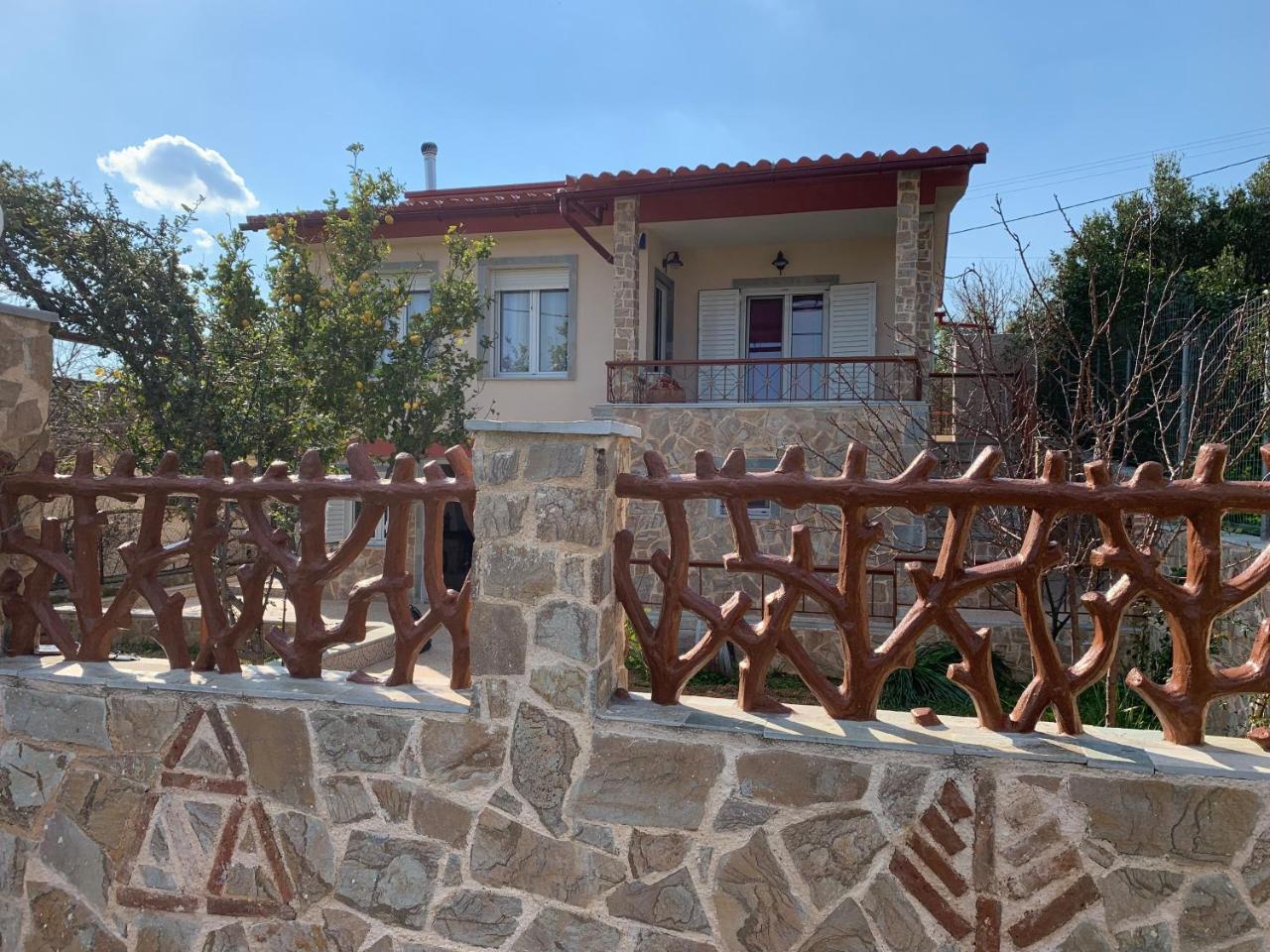 Peaceful House Near Airport Villa Pikermion Exterior photo